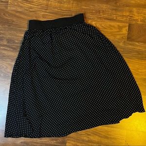 NWOT Black and white polka dot skirt